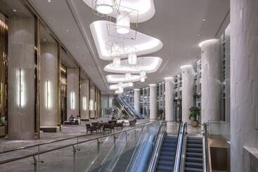 هتل Sunrise Kempinski