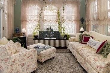 تختخواب و صبحانه Salyards Mansion