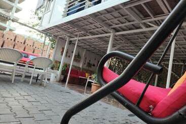 Fi̇ni̇ke Sever Otel