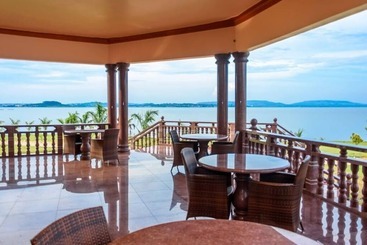 هتل Fancy Resort Beach