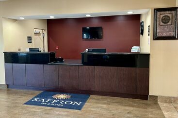 هتل Saffron Inn & Suites