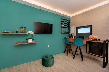 هتل Saint Sin Suites  Adults Only