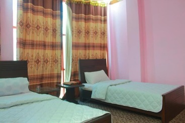 هتل Stay Inn