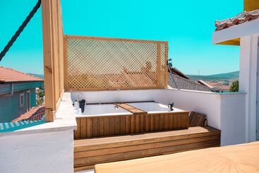 هتل Tek Han Luxury