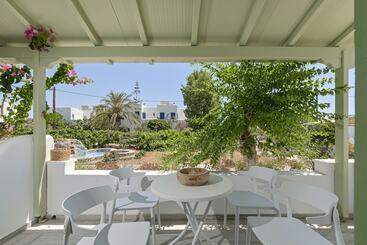 Naxian Garden Of Senses
