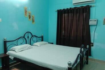 پانسیون Janardan Homestay Lucknow