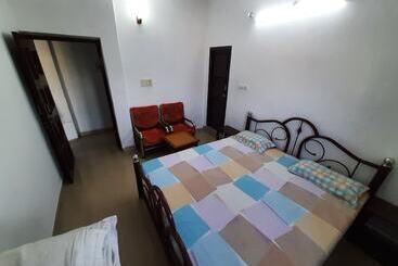 پانسیون Janardan Homestay Lucknow