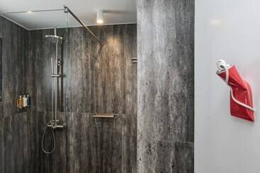 پانسیون She Mykonos  Luxury Apartments