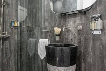 پانسیون She Mykonos  Luxury Apartments