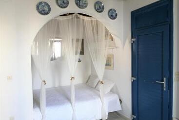 پانسیون She Mykonos  Luxury Apartments