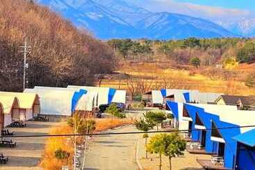 پانسیون Yangyang The Grand Blue Glamping