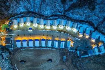 پانسیون Yangyang The Grand Blue Glamping