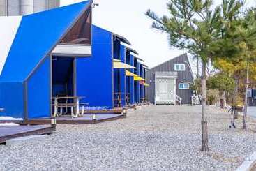 پانسیون Yangyang The Grand Blue Glamping