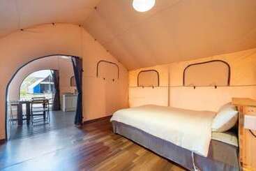 پانسیون Yangyang The Grand Blue Glamping