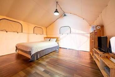 پانسیون Yangyang The Grand Blue Glamping
