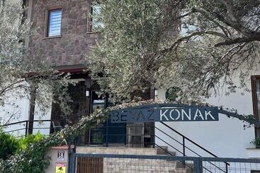 هتل Beyaz Konak Gure