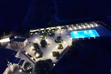 مسافرخانه Borgo Vita Novella