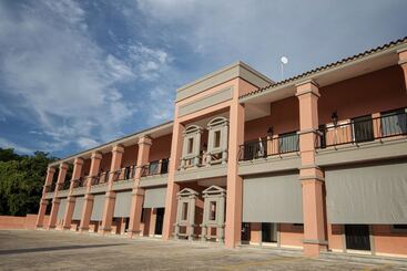 هتل Casa Bruna Luxury Lofts