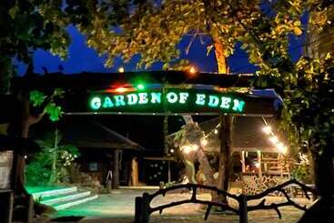 هتل Garden Of Eden Dive Resort