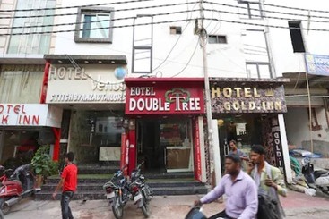 هتل Goroomgo Double Tree Ghaziabad