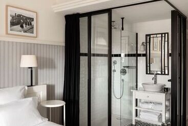 هتل Grand Hôtel Perros Guirec