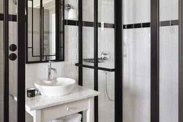 هتل Grand Hôtel Perros Guirec