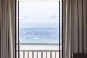 هتل Grand Hôtel Perros Guirec