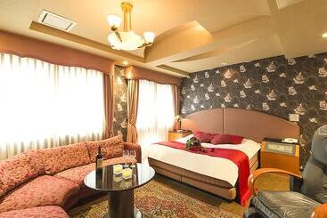 Qt Hotel   Adults Only