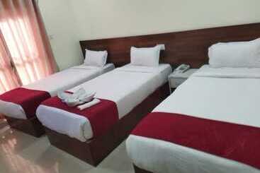 هتل Sun Star International