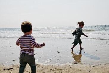 هتل Strandhuisjes Zoomers Aan Zee