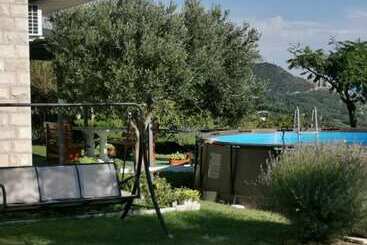 Ivo With Pool A1