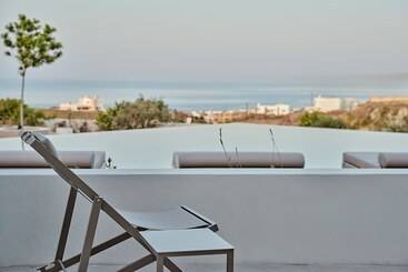 پانسیون Lilium Homes