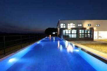 Pohang Plan 128 Pool Villa Pension