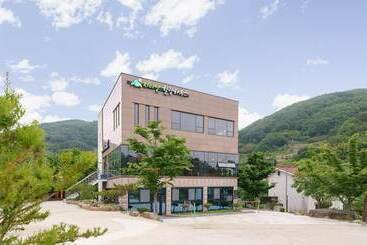 Sancheong Cheonrihyang Pension