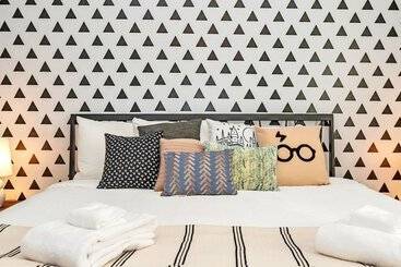 کلبه Amazing Game Room, Harry Potter, Mickey & Princess Room. All New Decor! #7sl1621