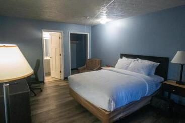 Ashley Motel