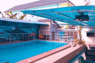 Emmy Hotels And Suites