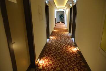 Hi̇ti̇t Otel