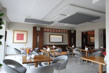 Hi̇ti̇t Otel