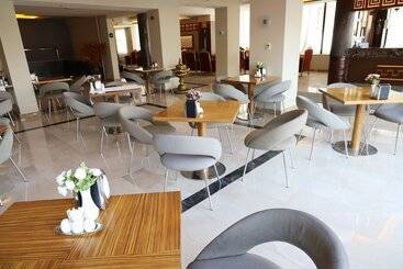 Hi̇ti̇t Otel