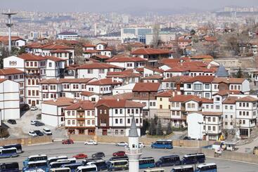 Hi̇ti̇t Otel