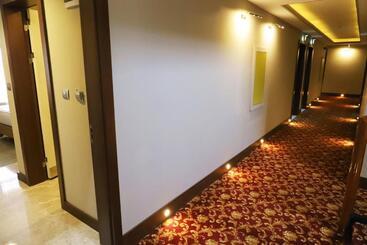 Hi̇ti̇t Otel