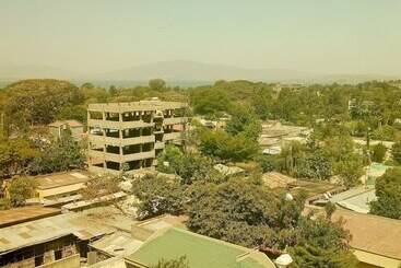 هتل Central Hawassa
