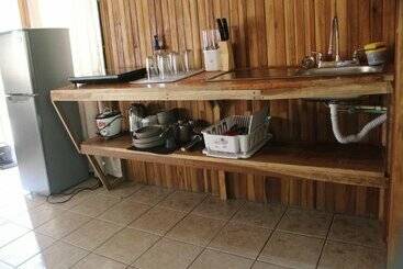 هتل El Bosque Lodging