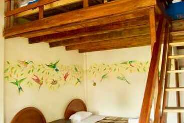 هتل Hosteria Hachacaspi