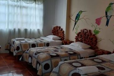 هتل Hosteria Hachacaspi