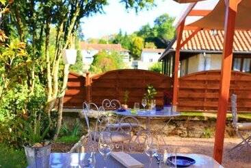 هتل Le Jardin Des Chouchoux
