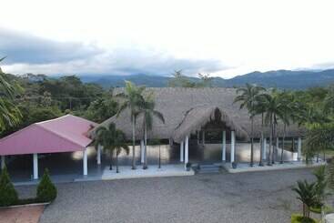هتل Palma Verde Villavicencio