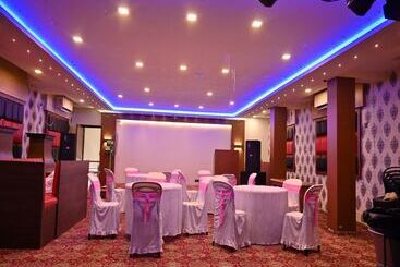 هتل Silver Land New Digha