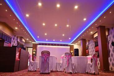 هتل Silver Land New Digha
